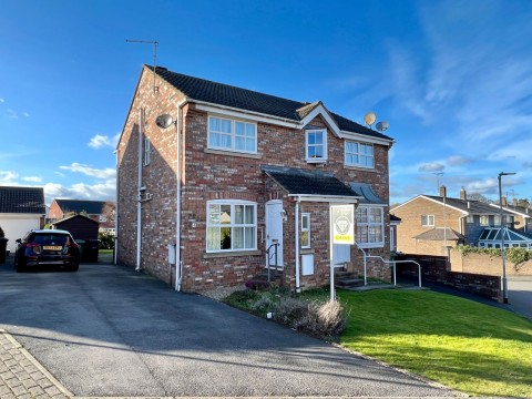 View Full Details for Wetherby, Moorlands View, LS22 